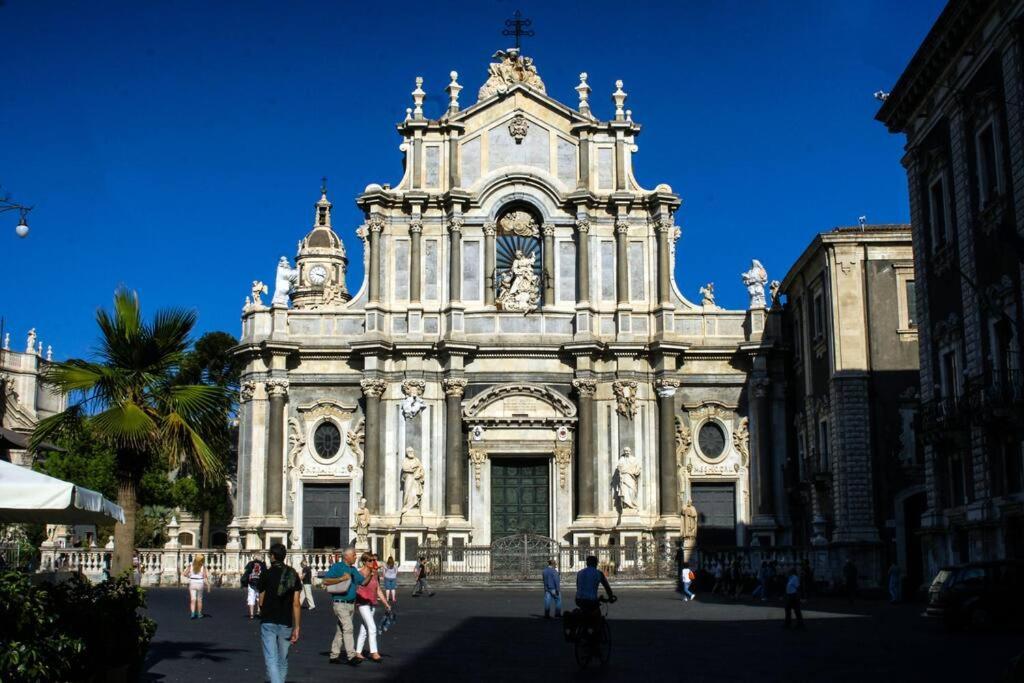 Palazzo Vitrano - Tourist Apartment Catania Ngoại thất bức ảnh