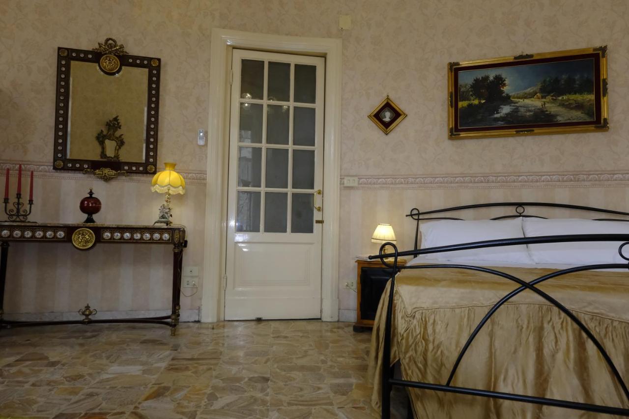 Palazzo Vitrano - Tourist Apartment Catania Ngoại thất bức ảnh