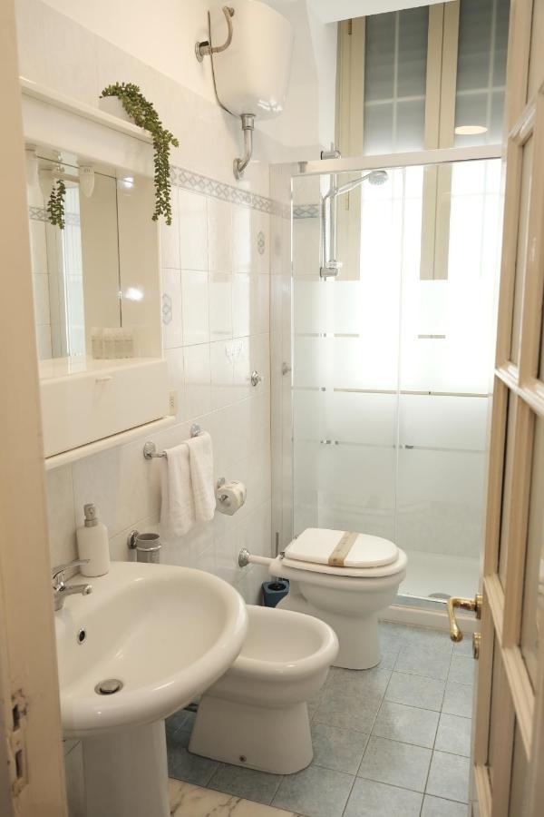 Palazzo Vitrano - Tourist Apartment Catania Ngoại thất bức ảnh