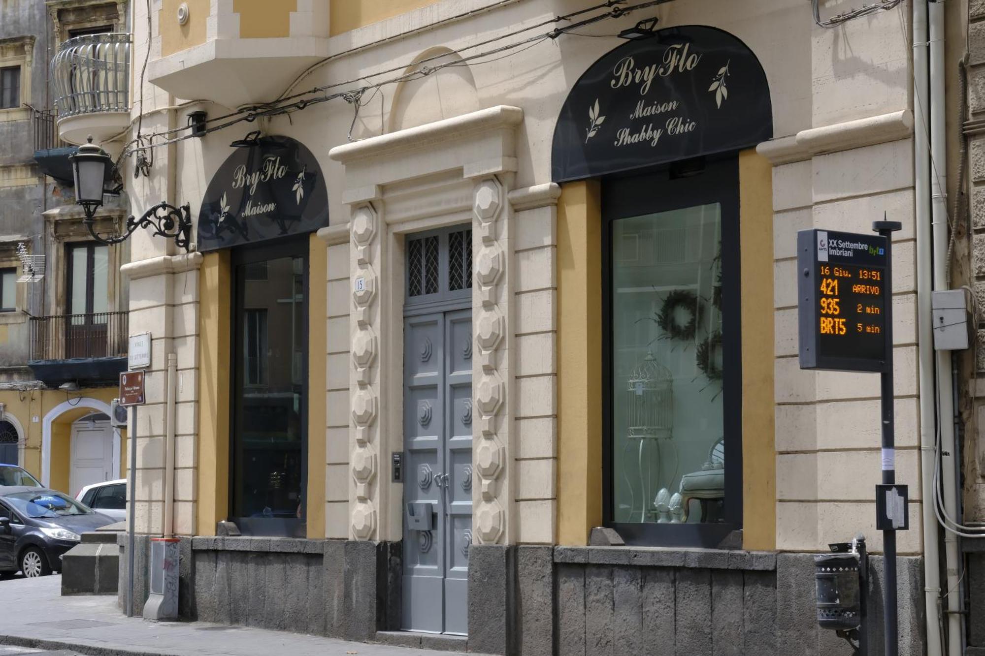 Palazzo Vitrano - Tourist Apartment Catania Ngoại thất bức ảnh